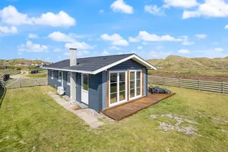 Fritidshus på Tingodden 114, Aargab, 6960 Hvide Sande