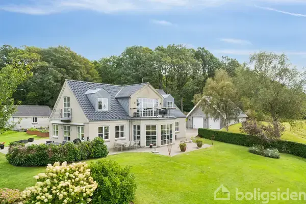 Landejendom på Sørkelvej 83, 8600 Silkeborg