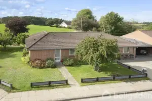 Villa på Rønly 16, 9830 Tårs