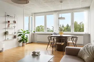 Ejerlejlighed på Emmasvej 19, 1. th., 8220 Brabrand