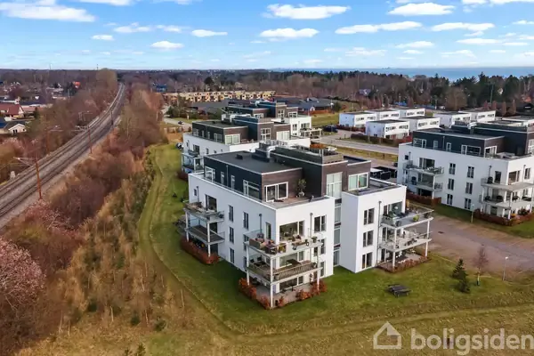 Ejerlejlighed på Troldmands Allé 8, 1. a., 2680 Solrød Strand