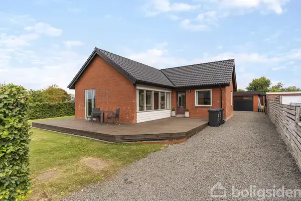 Villa på Lyngsvinget 18, 8381 Tilst