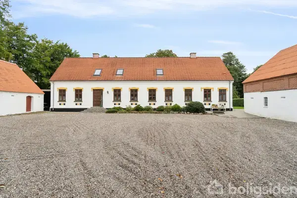 Landejendom på Døstrupvej 140, 9500 Hobro