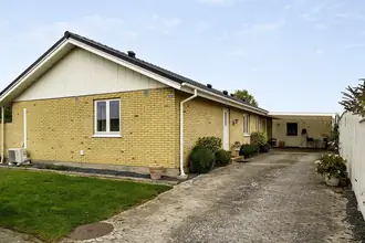 Villa på Præstholmvej 3, Ejby, 4070 Kirke Hyllinge