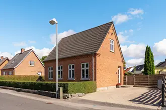 Villa på Bangsebro Alle 2, Bangsebro, 4800 Nykøbing F