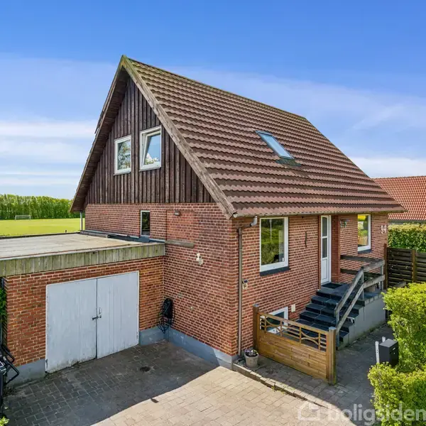 Villa på Elmevej 94, 9700 Brønderslev