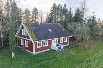 Villa på Vestre Landevej 242, 4952 Stokkemarke