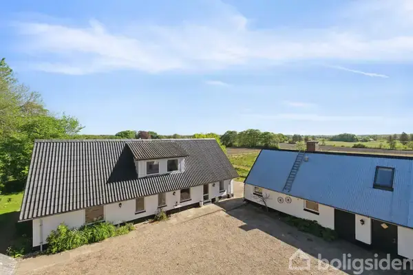 Villa på Nedvadvej 9, 7323 Give