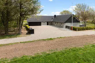 Villa på Birkildvej 16, Asp, 7600 Struer