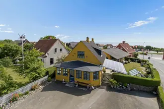 Villa på Gudhjemvej 113, Gudhjem, 3760 Gudhjem
