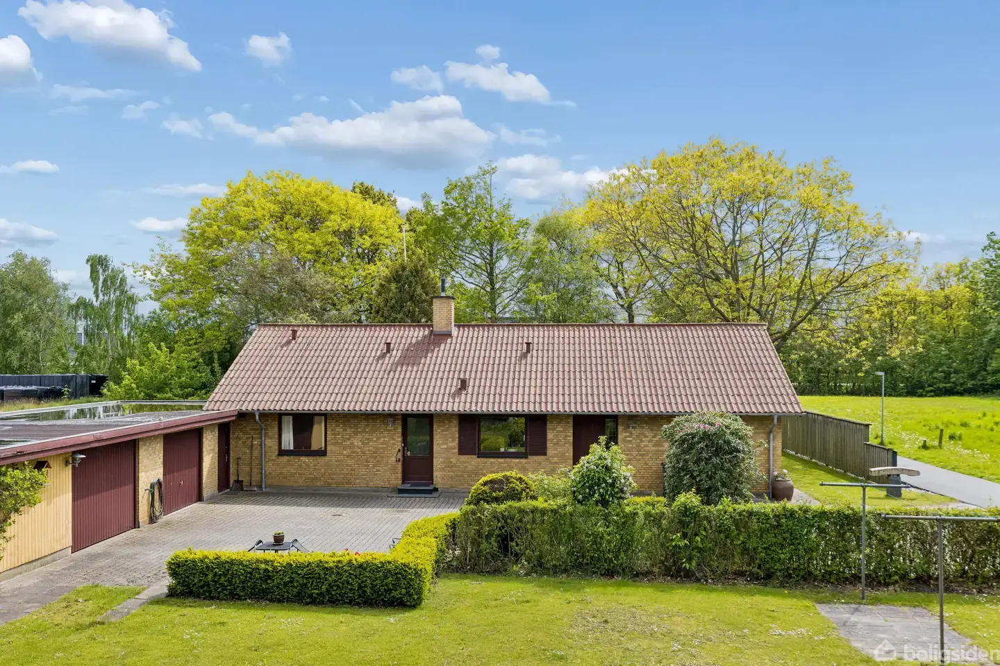 Naturskøn villa med stor have tæt på Ribe!