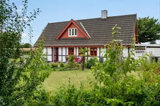 Villa på Bækvej 33, Tårup, 5871 Frørup