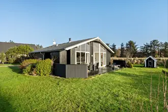 Fritidshus på Brombærvej 7, Stauning, 6900 Skjern