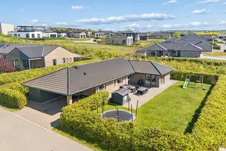 Villa på Skalhøje 10, 9240 Nibe