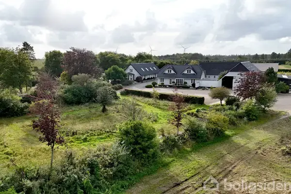 Landejendom på Saugmandsvej 17, 7660 Bækmarksbro
