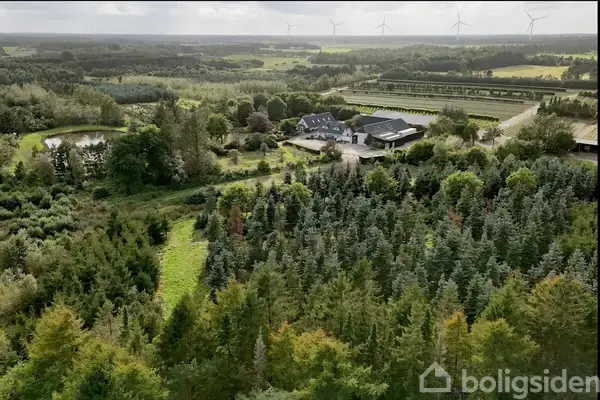 Landejendom på Saugmandsvej 17, 7660 Bækmarksbro