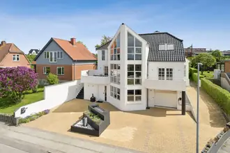 Villa på Reventlowsvej 37, 8260 Viby J