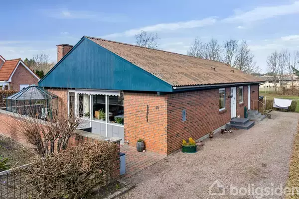 Villa på Tværvej 10, 9560 Hadsund