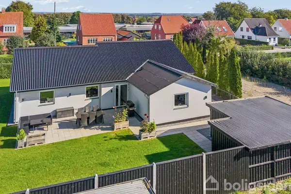 Villa på Holmegaardsvej 36, 4684 Holmegaard