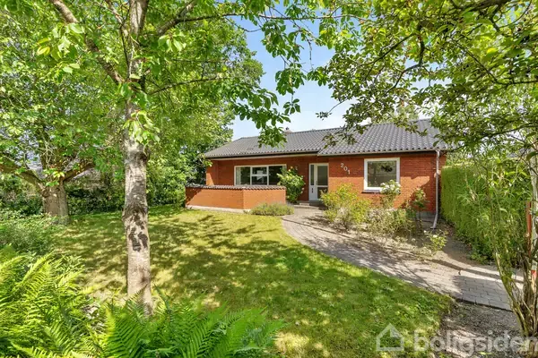 Villa på Gl. Grenåvej 201, 8960 Randers SØ