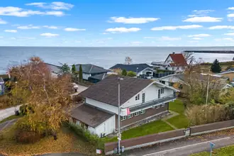 Villa på Niels Pedersensvej 8, 2670 Greve