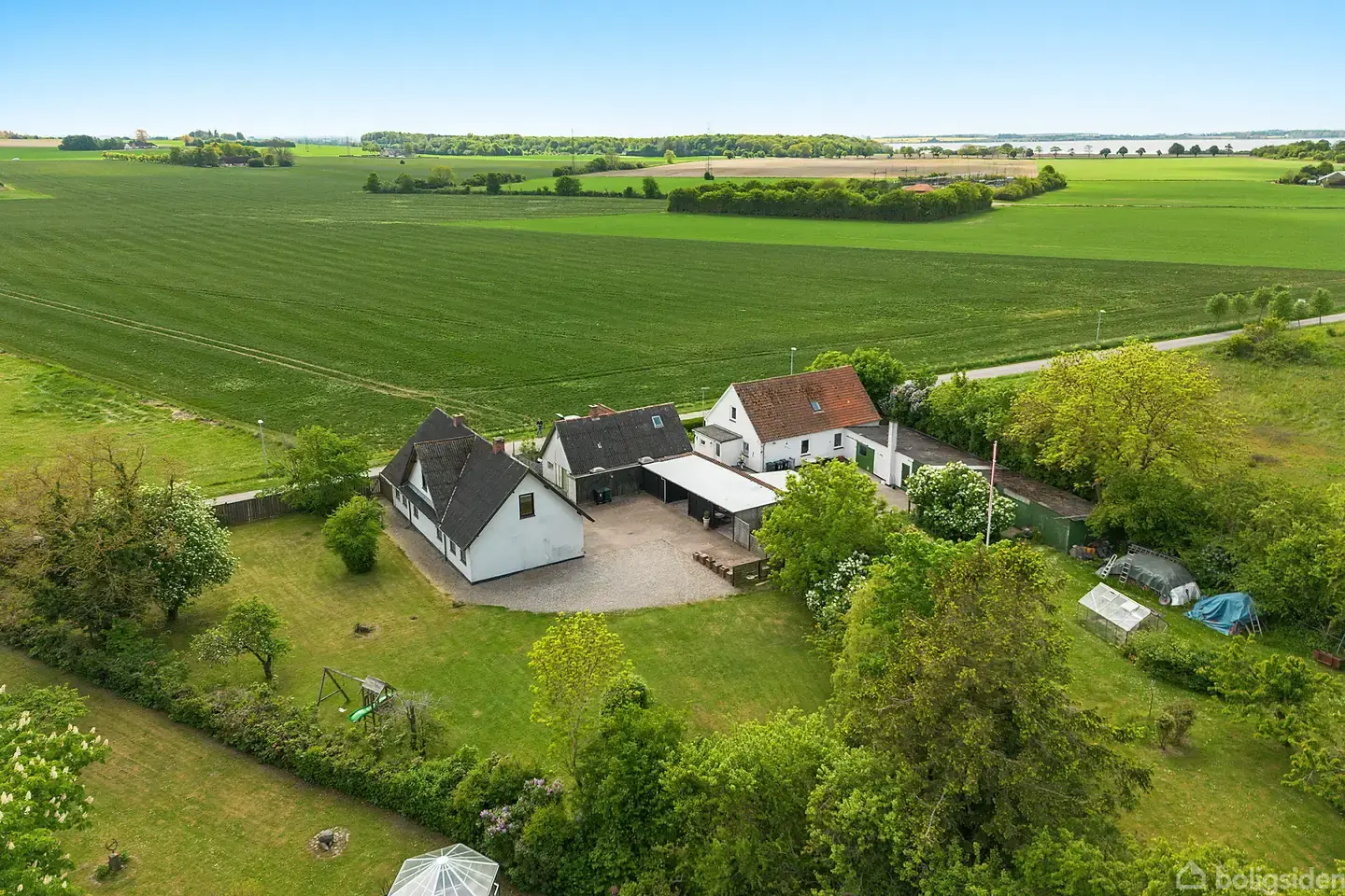 Familievenlig villa i Orehoved tæt på vand, skov og hverdagens faciliteter