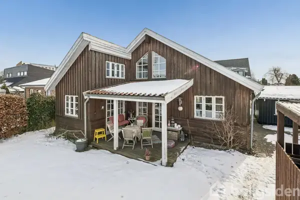 Villa på Cedergangen 44, 2300 København S