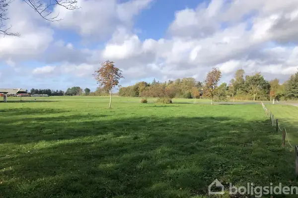 Helårsgrund på Solbjergvej 95, 9560 Hadsund
