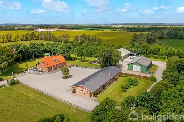 Landejendom på Stabyvej 26, 6990 Ulfborg