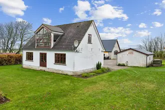 Villa på Mejlbyvej 121, Mejlby, 9610 Nørager