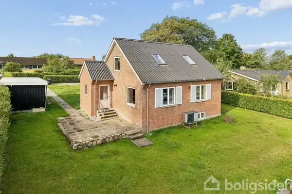 Villa på Virksundvej 95, 8831 Løgstrup