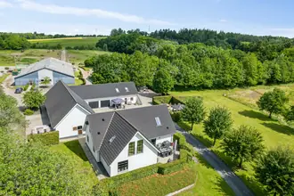 Villa på Århusvej 38, Balskov, 8543 Hornslet