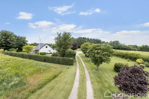 Villa på Brønderslevvej 250, 9750 Østervrå