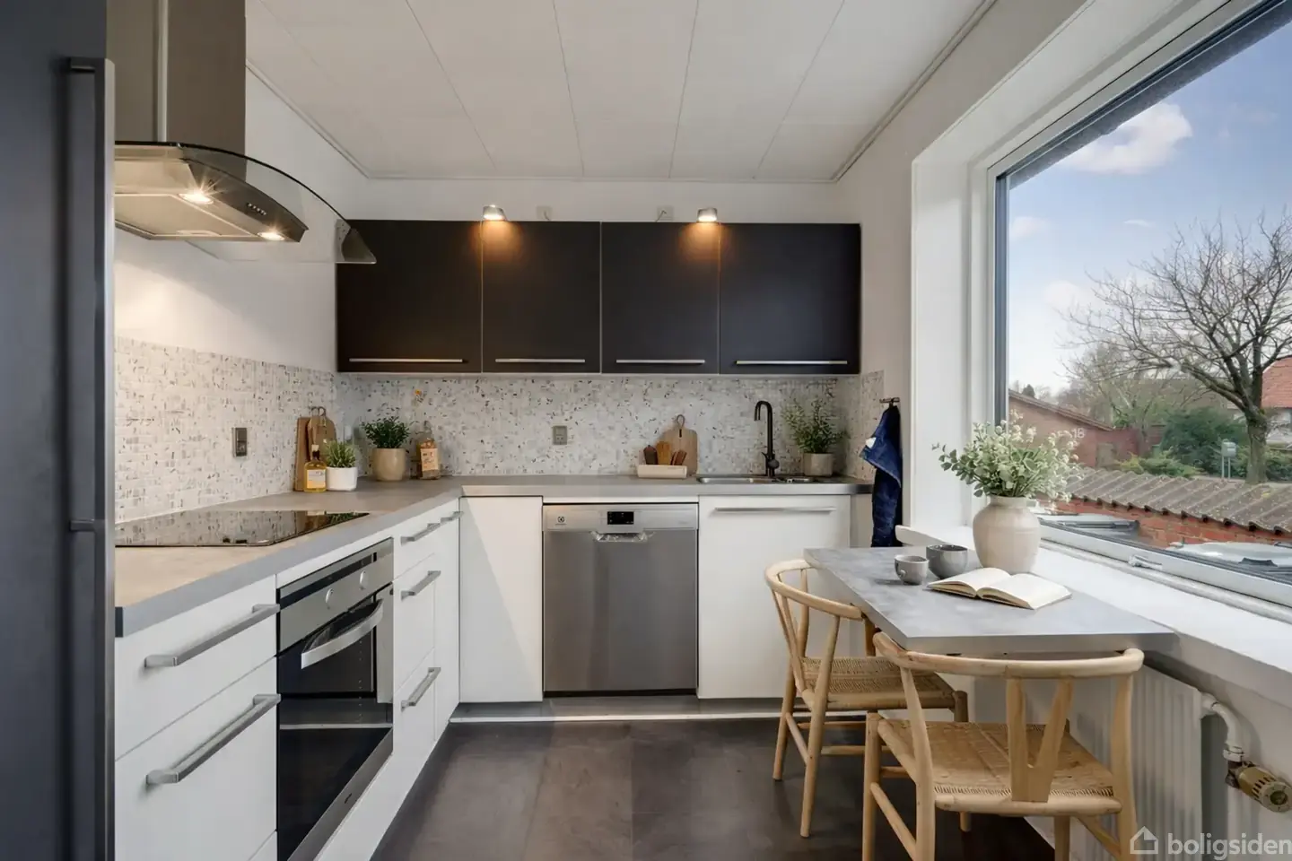 Dejlig veludnyttet villa med etageareal på 93 m² og super alternativ til fx. en lejlighed – pohled 3