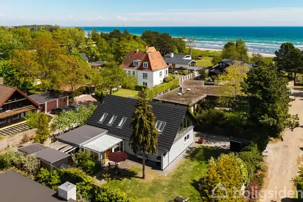 Villa på Bakkevej 9, 2690 Karlslunde
