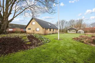 Villa på Søndermarken 1, Ø Bisholt, 7130 Juelsminde