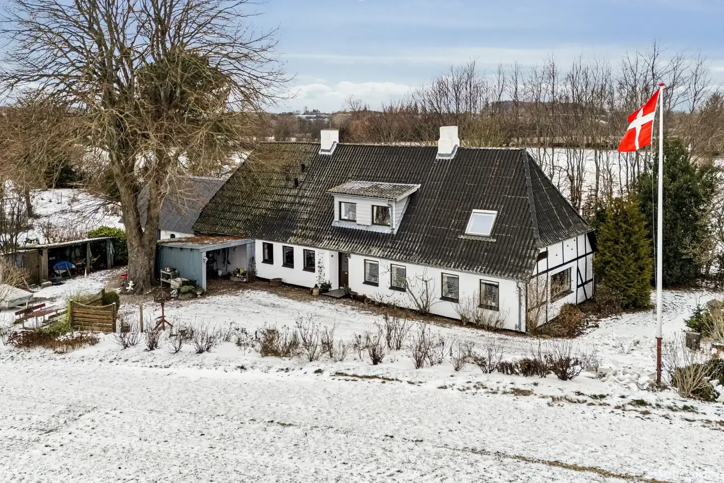 Landejendom på Husmandsalleen 16, 5884 Gudme