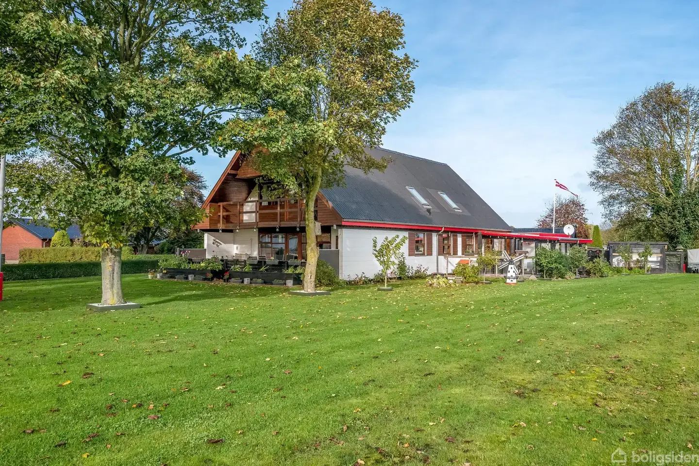 Villa på Simmelkær Hovedgade 2, 7451 Sunds