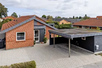 Villa på Egevangen 17, 8355 Solbjerg