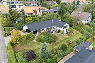 Villa på Højsletten 6, 7120 Vejle Øst