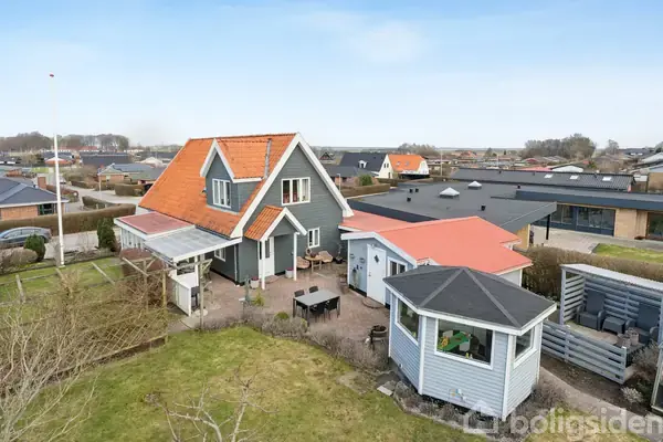 Villa på Tværgade 20, 9270 Klarup
