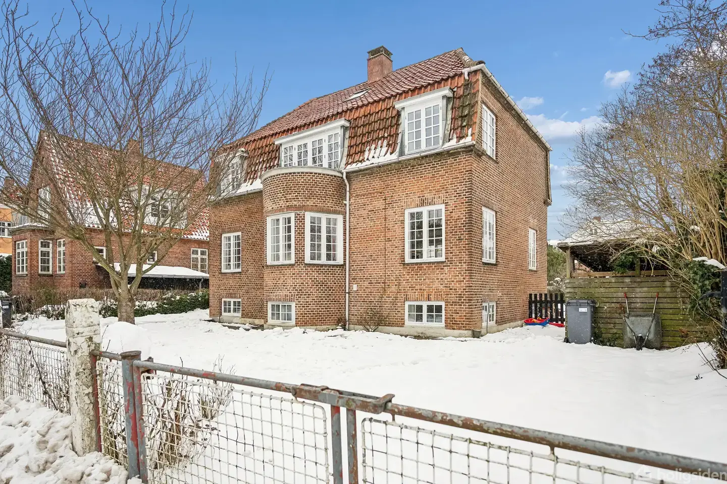 Villalejlighed beliggende i "Forfatter Kvt."