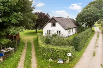 Landejendom på Gl Agdrupvej 35, 9700 Brønderslev