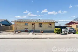 Villa på Bjarkesgade 12, 9700 Brønderslev