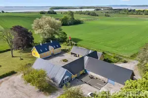Landejendom på Vorsøvej 9, 8700 Horsens