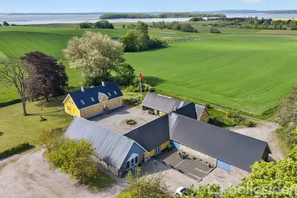 Landejendom på Vorsøvej 9, 8700 Horsens