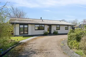 Villa på Vejlevej 42, Ølholm, 7160 Tørring