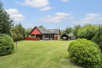 Fritidshus på Hyttevej 93, Skalstrup, 7570 Vemb
