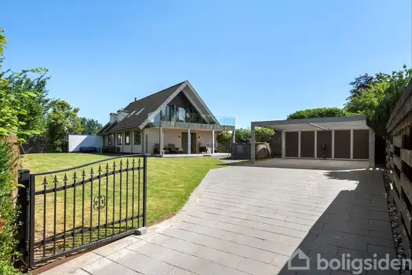 Villa på Bastebjerg 35, 2690 Karlslunde