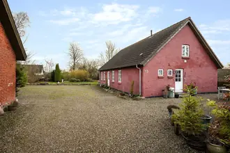 Villa på Byvej 13, Selling, 8370 Hadsten